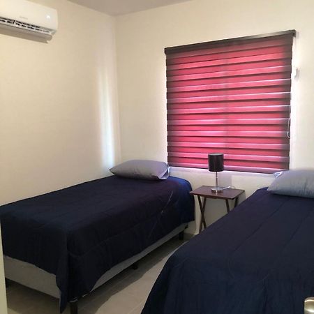 Apartamento Familiar Con Alberca En Πλάγια Ντελ Κάρμεν Εξωτερικό φωτογραφία